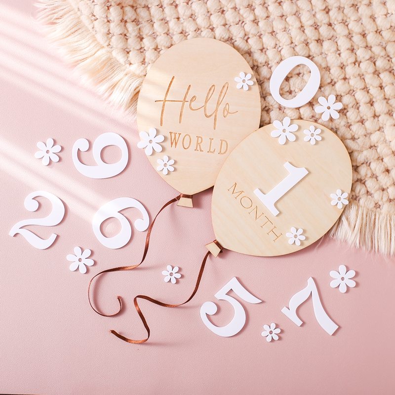 Wooden Milestone Board Flower  - Milestone Card Set recension och pris