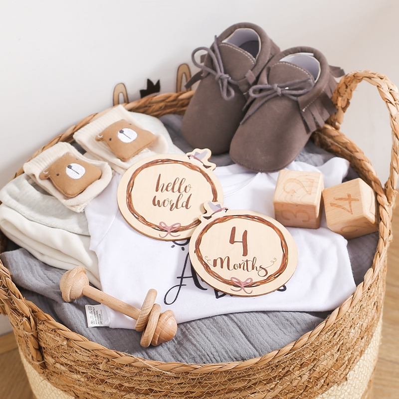 8Pcs Wooden Baby Milestone Car - Milestone Card Set recension och pris