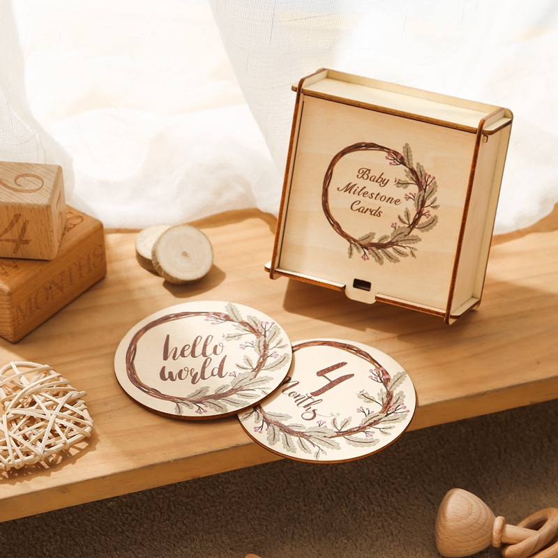 8Pcs Wooden Baby Milestone Car - Milestone Card Set recension och pris