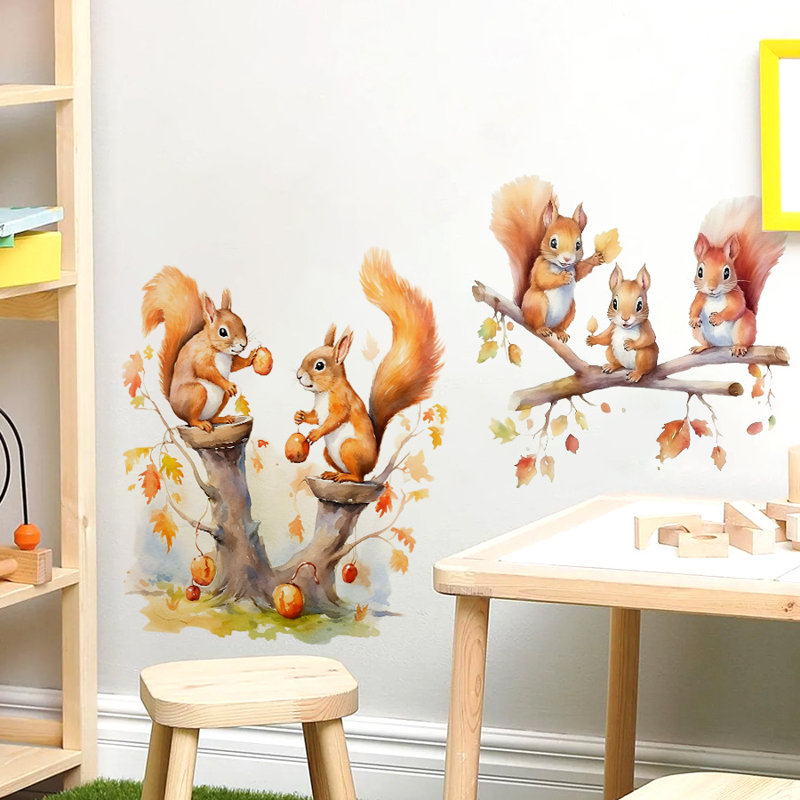 Cartoon Cute Warm Squirrel Fam - Baby Nursery Tree recension och pris