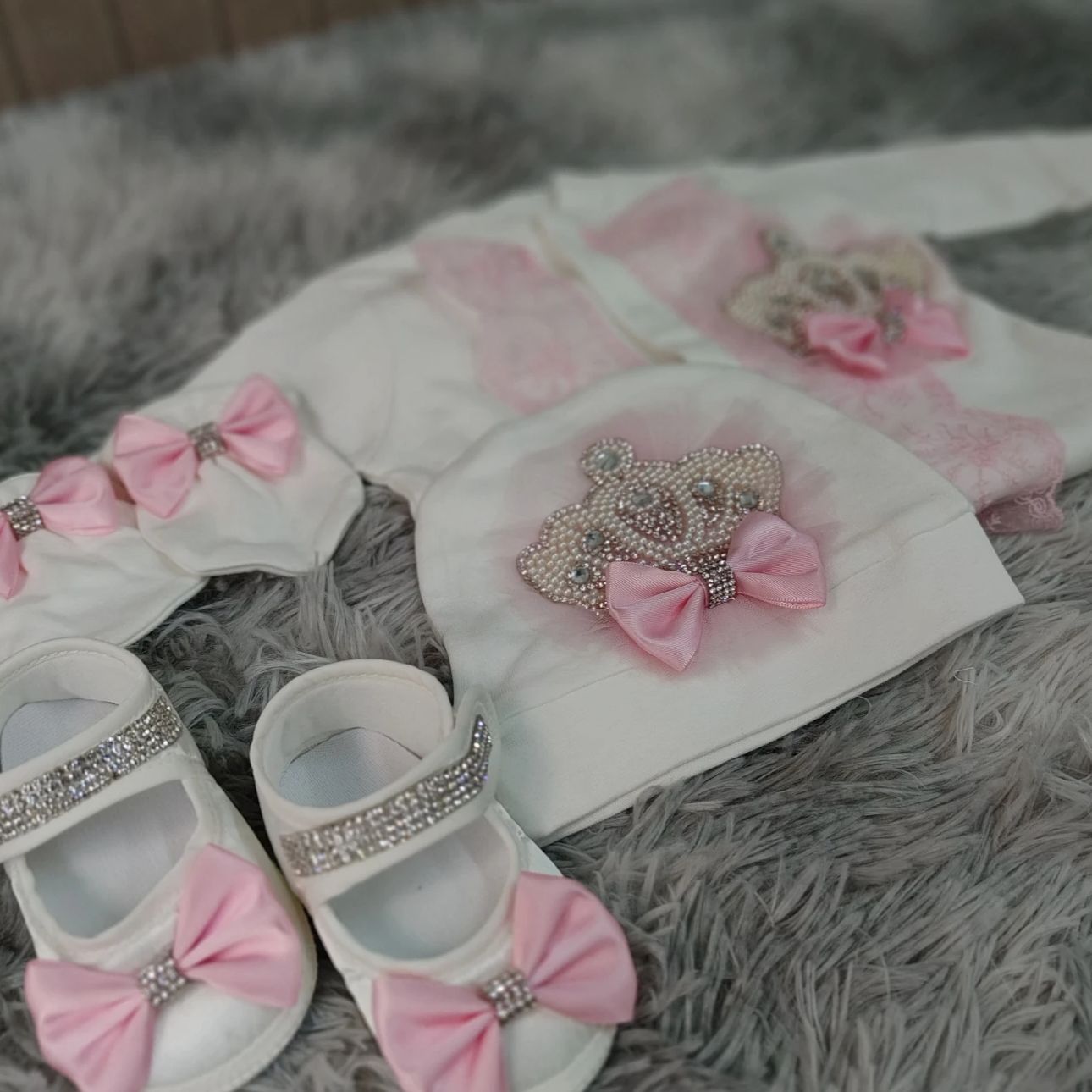 Welcome Home Baby Romper Mitte - Baby Nursery Outfits recension och pris