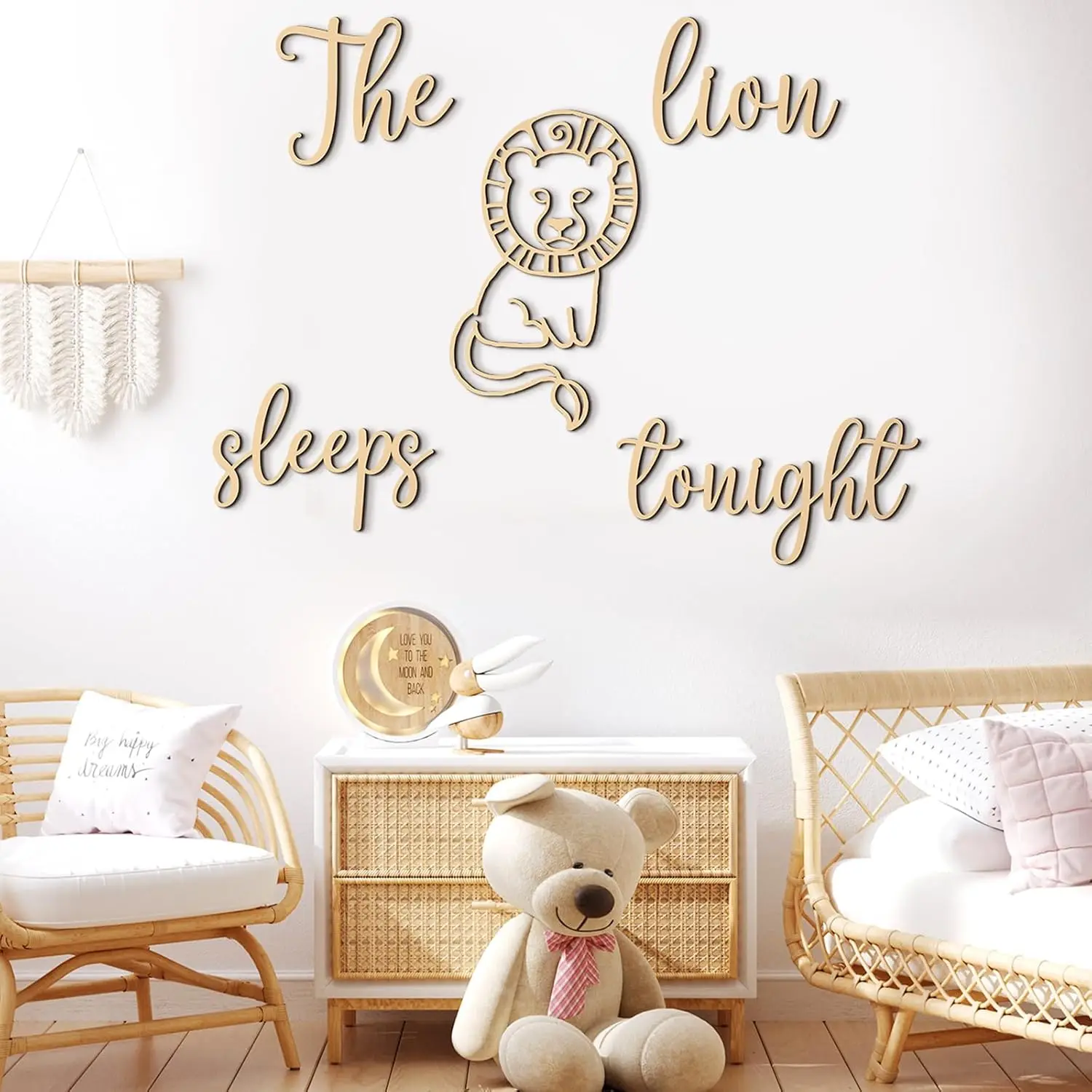The Lion Sleeps Tonight Wooden - Baby Nursery Jungle Theme recension och pris