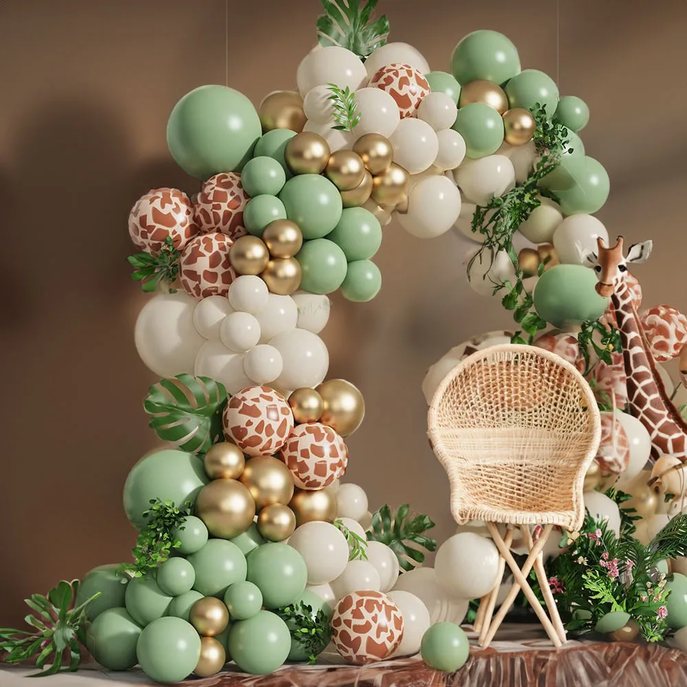 Sage Green Brown Wildlife Them - Baby Nursery Jungle Theme recension och pris
